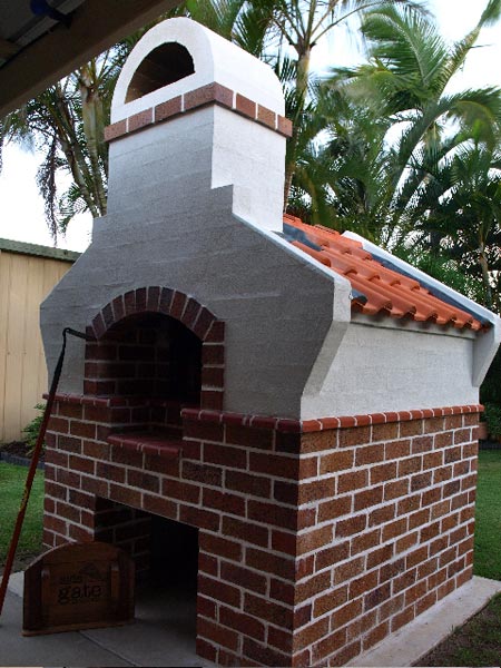 Masterly Tail oven MTo design version built by Rodger.