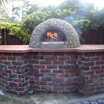 Round igloo style Surtur called oven.