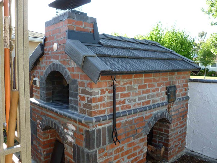 Gas and wood brick pizza oven